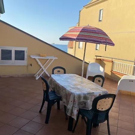 Carolina - Mansarda Appartement Capo dʼOrlando
